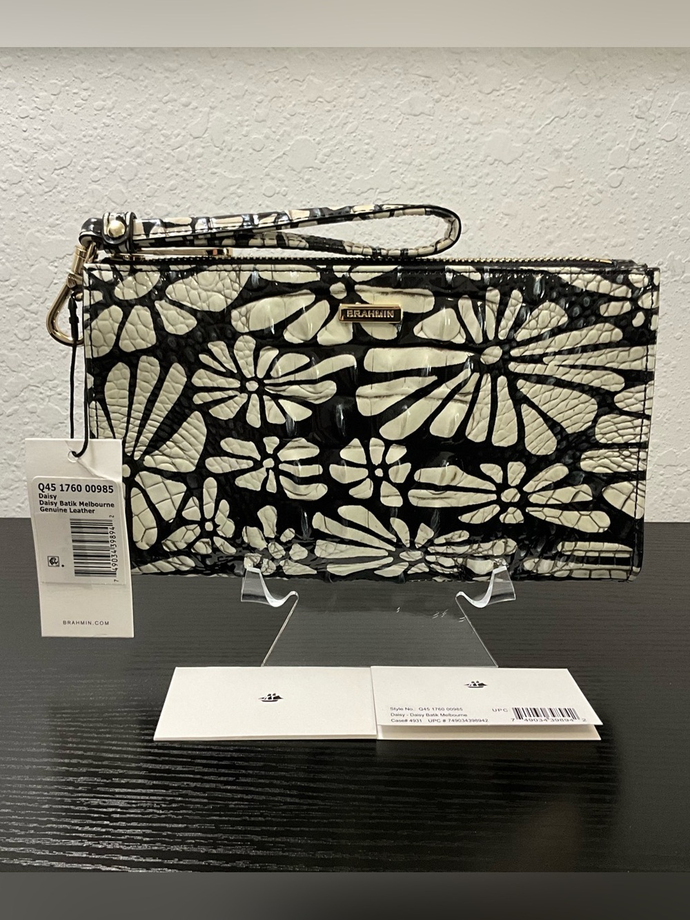 Brahmin Daisy DAISY BATIK MELBOURNE Wristlet Cosmetic Bag NWT